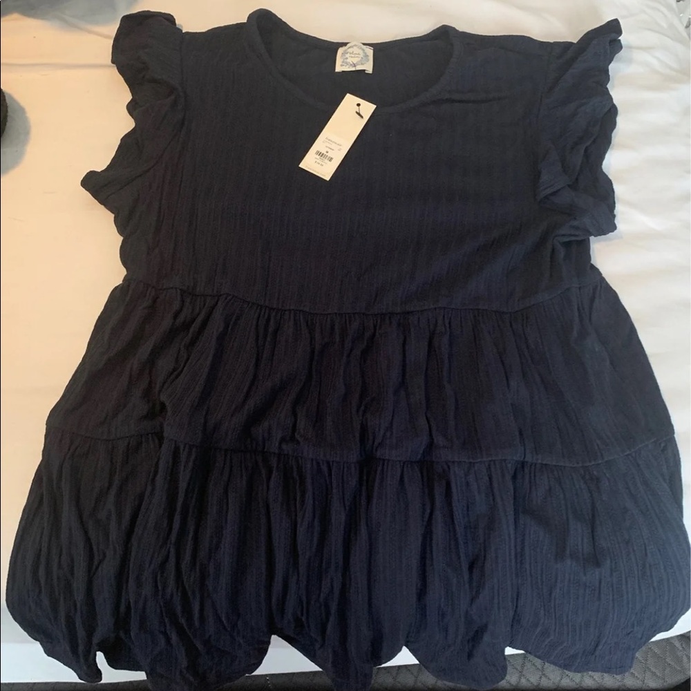 Francesca’s Tunic Top - Picture 3 of 3